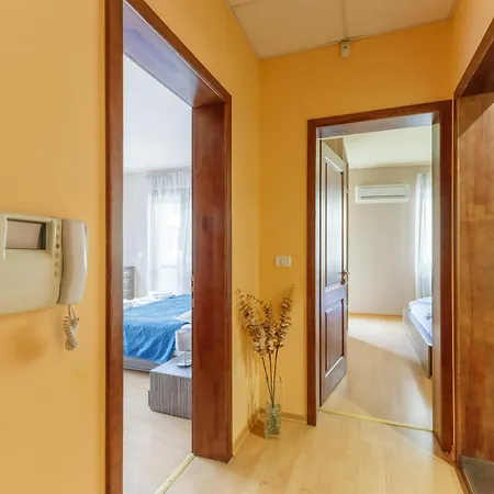 Apartman Sea Garden Flat With Private Parking *