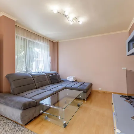 Sea Garden Flat With Private Parking Apartman Várna