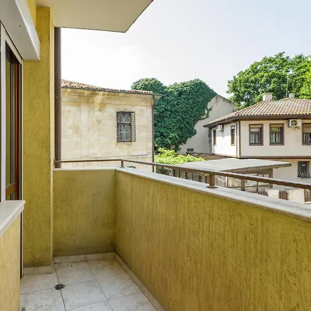 Apartman Sea Garden Flat With Private Parking Várna