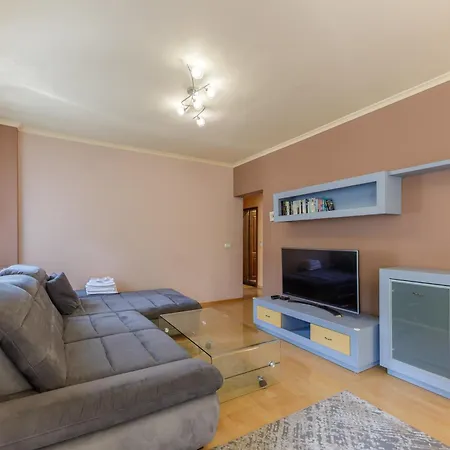 Sea Garden Flat With Private Parking Apartman